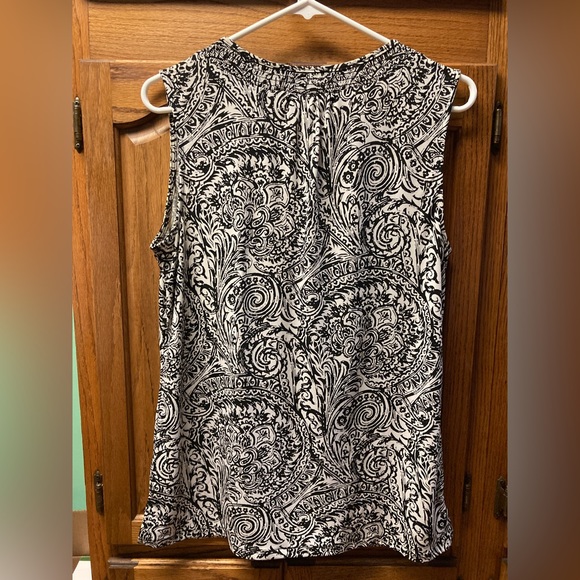 Liz Claiborne woman’s top - Picture 10 of 12